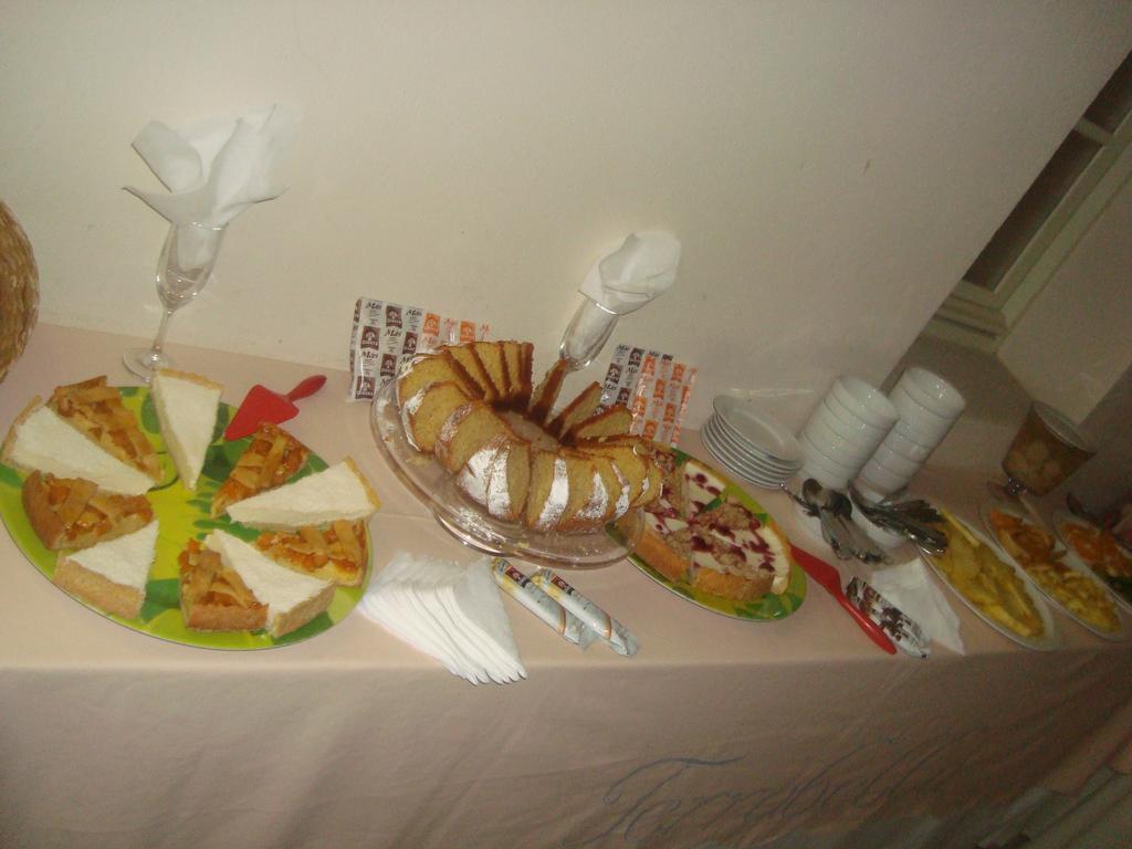 Hotel Terrabella Talca  Zewnętrze zdjęcie